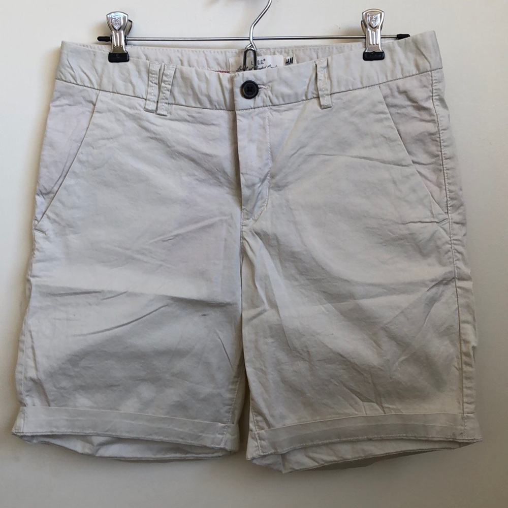 H&M cargo shorts.